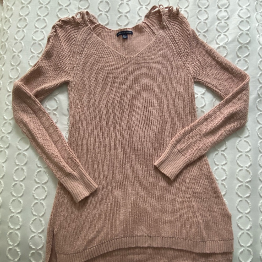 American Eagle pullover long sleeve